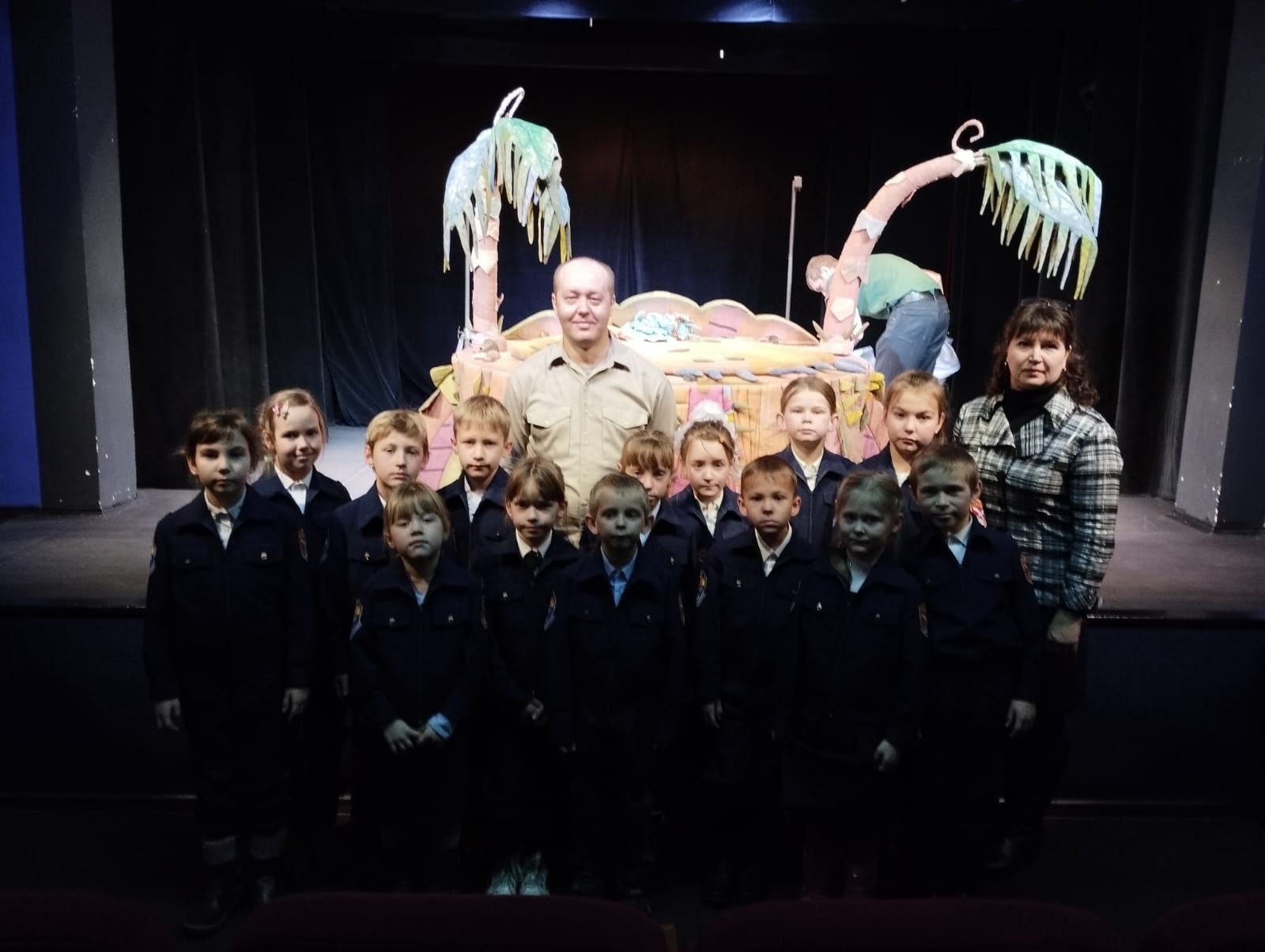 26 ноября Кадеты 1 класса Бряндинской школы побывали сегодня в кукольном театре г. Димитровград.